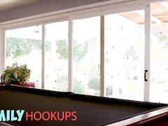 family hook ups - paige owens moves back home & meets her stepmom jessica ryan for the first time